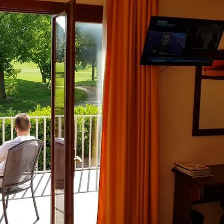 Golf بيت ضيافة Cortina Vecctia